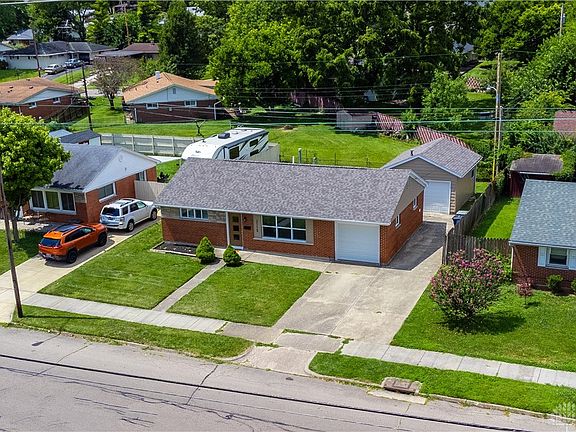 5th image of 2115 Russet Ave