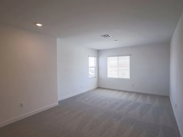 3068 W Orco Ln — Photo 18