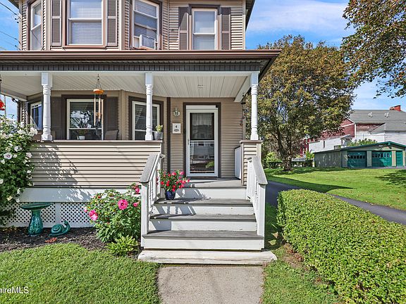 3rd image of 4 Richmond St