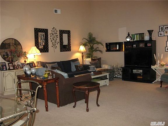 2nd image of 507 Willow Pond Dr #507