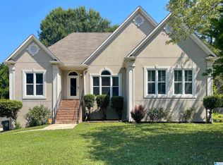 6208 Foxwood Trl, Birmingham, AL 35242