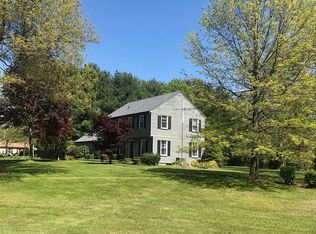 528 Lovely St, Avon, CT 06001