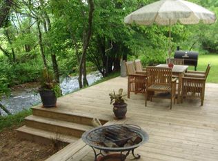 8066 Lower Burningtown Rd, Franklin, NC 28734