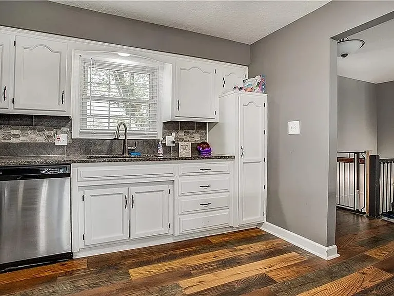 17304 E 49th Terrace Ct S — Photo 5