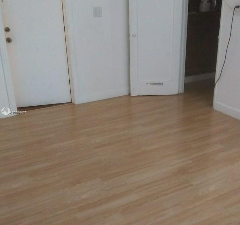 1st image of 1614 Drexel Ave APT 3A