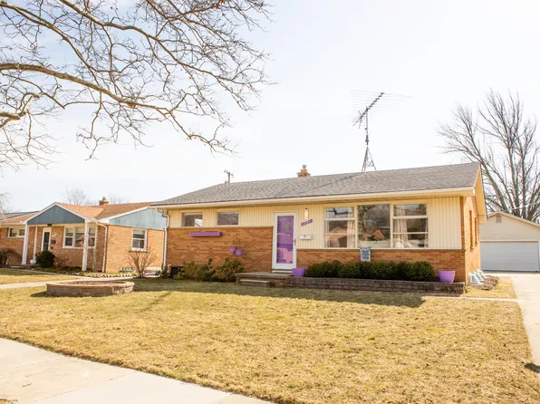 1741 Weldon Blvd, Ann Arbor, MI 48103