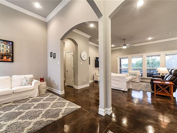 5th image of 12333 Kollmeyer Way
