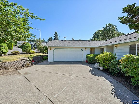 2nd image of 1392 Cathlamet Ct NW