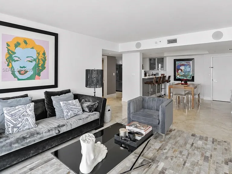 650 West Ave #2110 — Photo 3