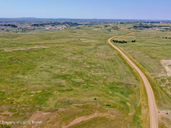 Franks Creek Rd, Belfield, ND 58622