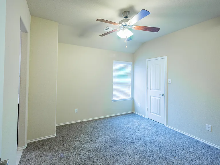 9821 Prairie Dog Ln — Photo 20