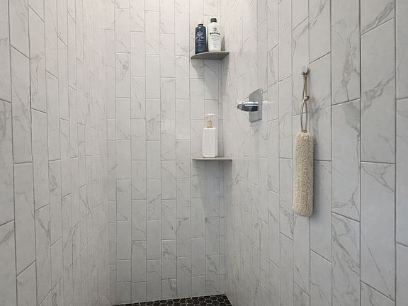 5th image of 3725 Brandywine St #3