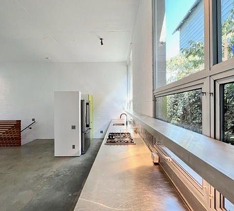 5th image of 1480 W Sunset Blvd #C