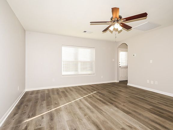 4th image of 12039 Quartersawn Ln