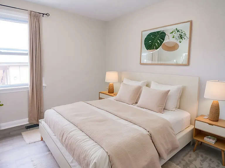 89 Clarendon Ave — Photo 34