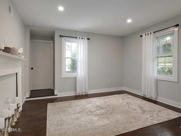 67 E Highland Ave — Photo 7