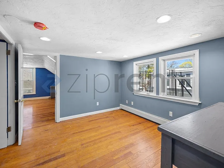 39 Union St #3F — Photo 12