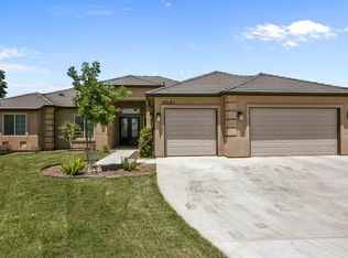 32153 Sierra View Rd, Visalia, CA 93291