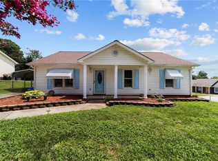 3400 Dickerson Ln, Greensboro, NC 27405