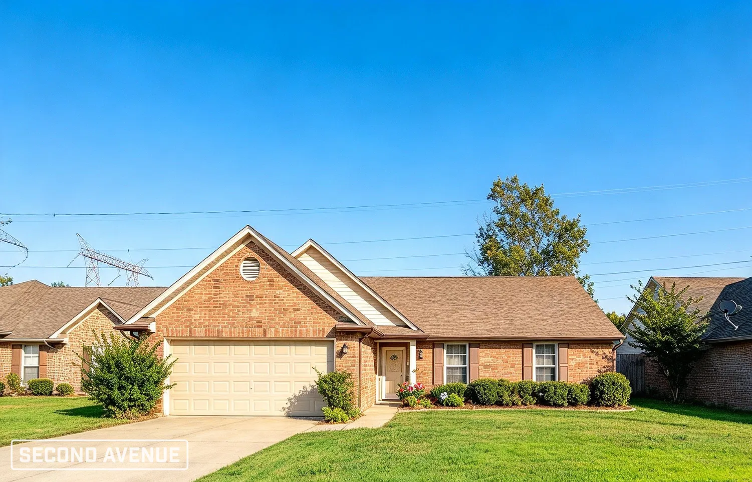 3 bed, 2.0 bath, 1350 sqft, $1,583 — Photo 1