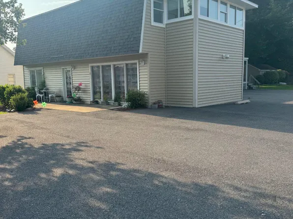 4300 Main St, Grasonville, MD 21638