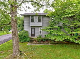 613 Idlewood Ln, Knoxville, TN 37923