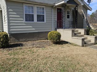 301 Sherer St, Cramerton, NC 28032