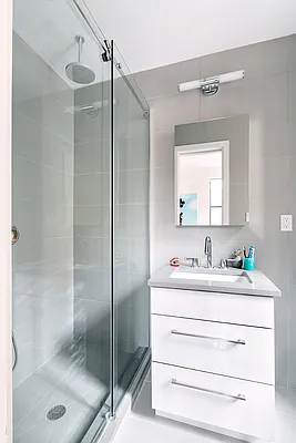 Rented by Compass | media 37