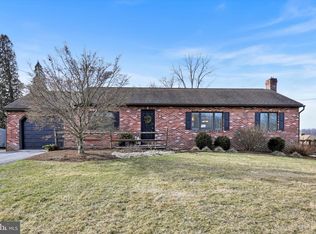 616 Georgetown Rd, Ronks, PA 17572