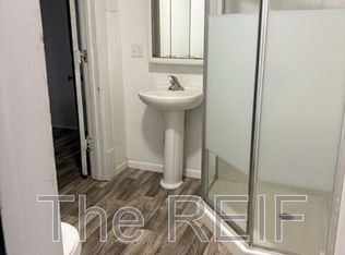 1025 N Washington Ave #8, Lansing, MI