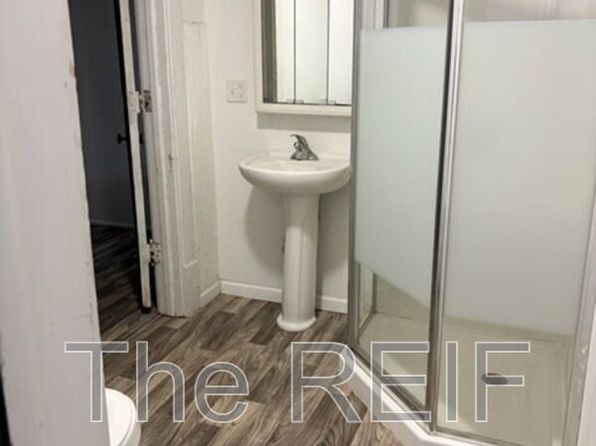 1025 N Washington Ave #8