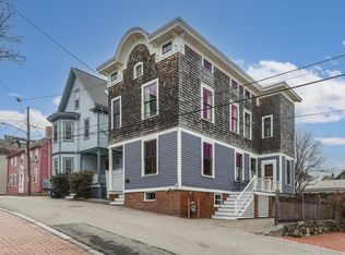 51 Gardner St, Portsmouth, NH 03801