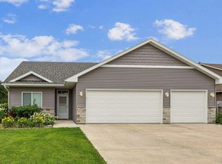 310 29th Ave SE, Saint Cloud, MN 56304