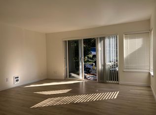 510 NE 98th St #1, Seattle, WA 98115