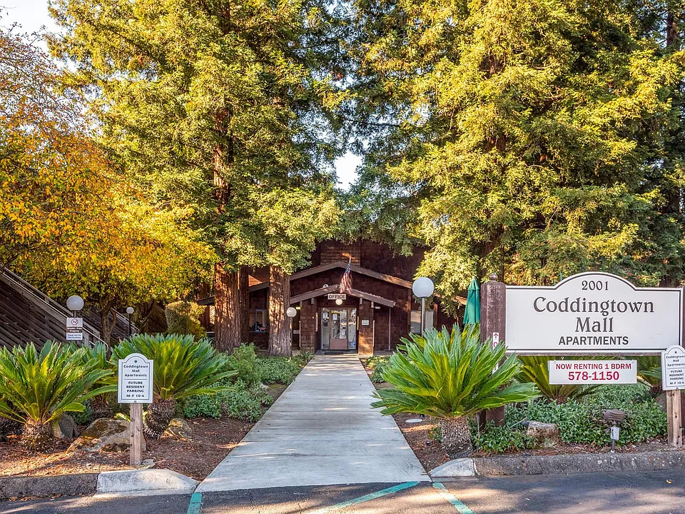 Coddingtown Mall Apartments