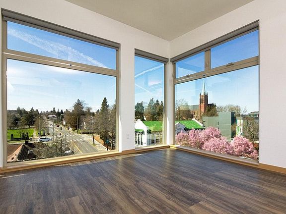2nd image of 4750 Roosevelt Way NE #2