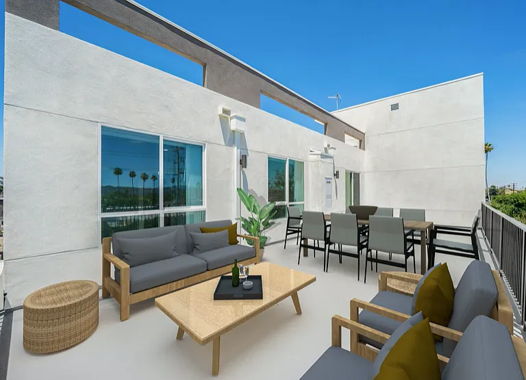 14825 Delano Property — Photo 3