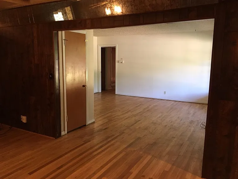 2719 Costa Mesa Dr — Photo 8
