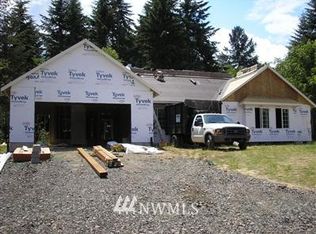 141 SE Mallard Beach Rd, Shelton, WA 98584