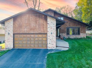 747 5th Ave NW, Valley City, ND 58072