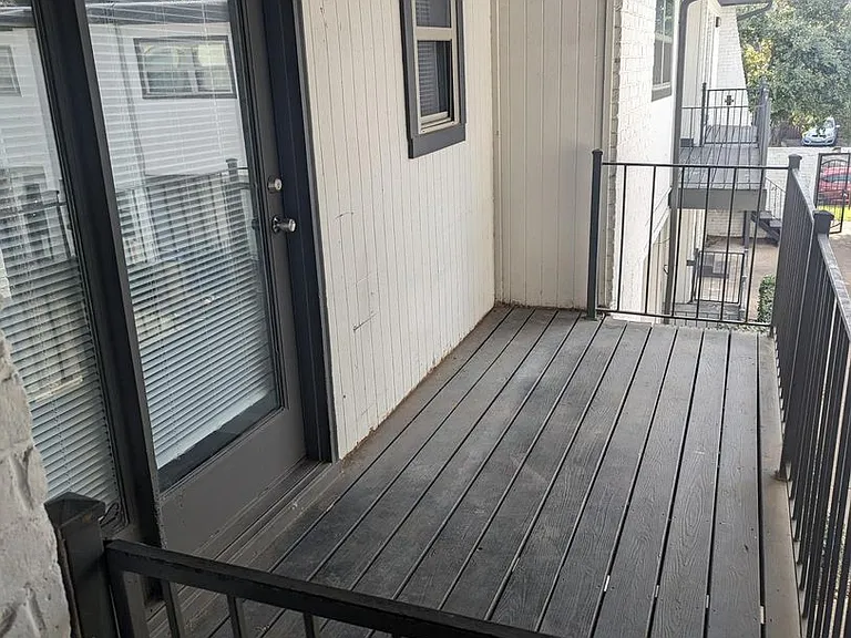 1000 Grigsby Ave — Photo 18