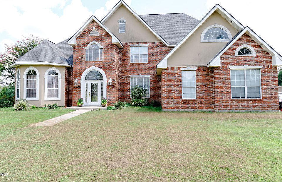 1st image of 98 Openwood Dr W