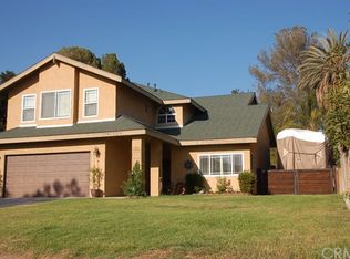 10105 1/2 La Tuna Canyon Rd, Los Angeles, CA 91352