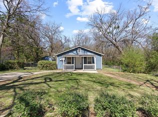 905 Thatcher St, Denison, TX 75020