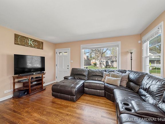 3rd image of 349 S Highland Ave