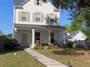 489 Spring Hollow Dr, Charleston, SC 29492