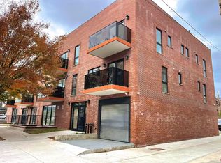 16502 Sanford Ave #309, Flushing, NY 11358