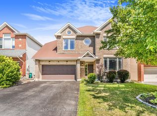 1157 Elmlea Dr, Ottawa, ON K1J6W1