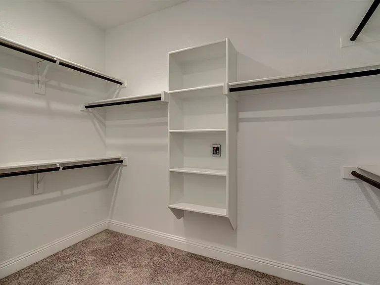 605 Boardwalk Way — Photo 12