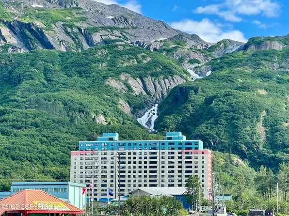 100 Kenai St #308, Valdez, AK 99686